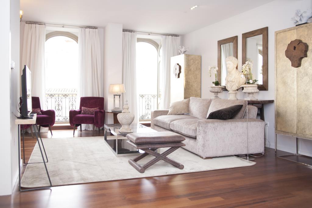 Ferienwohnung Malaga Center Flat Luxury Exterior foto
